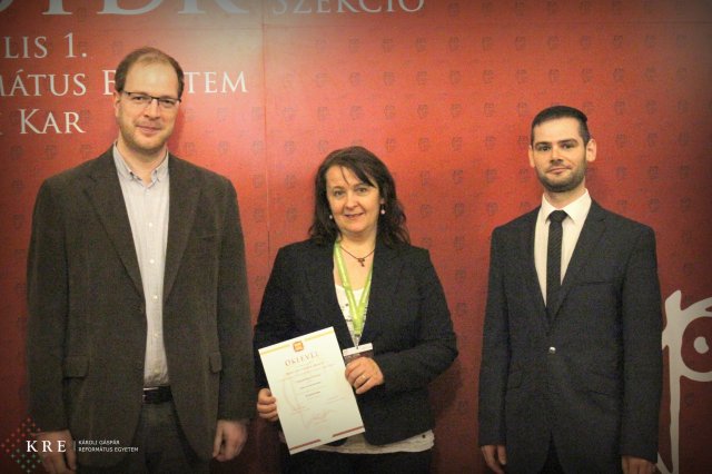 OTDK fal előtt készült képek